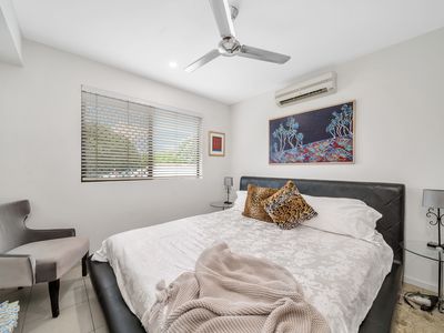 21 / 351 Lake Street, Cairns North