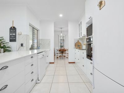12 Wentworth Close, Bentley Park