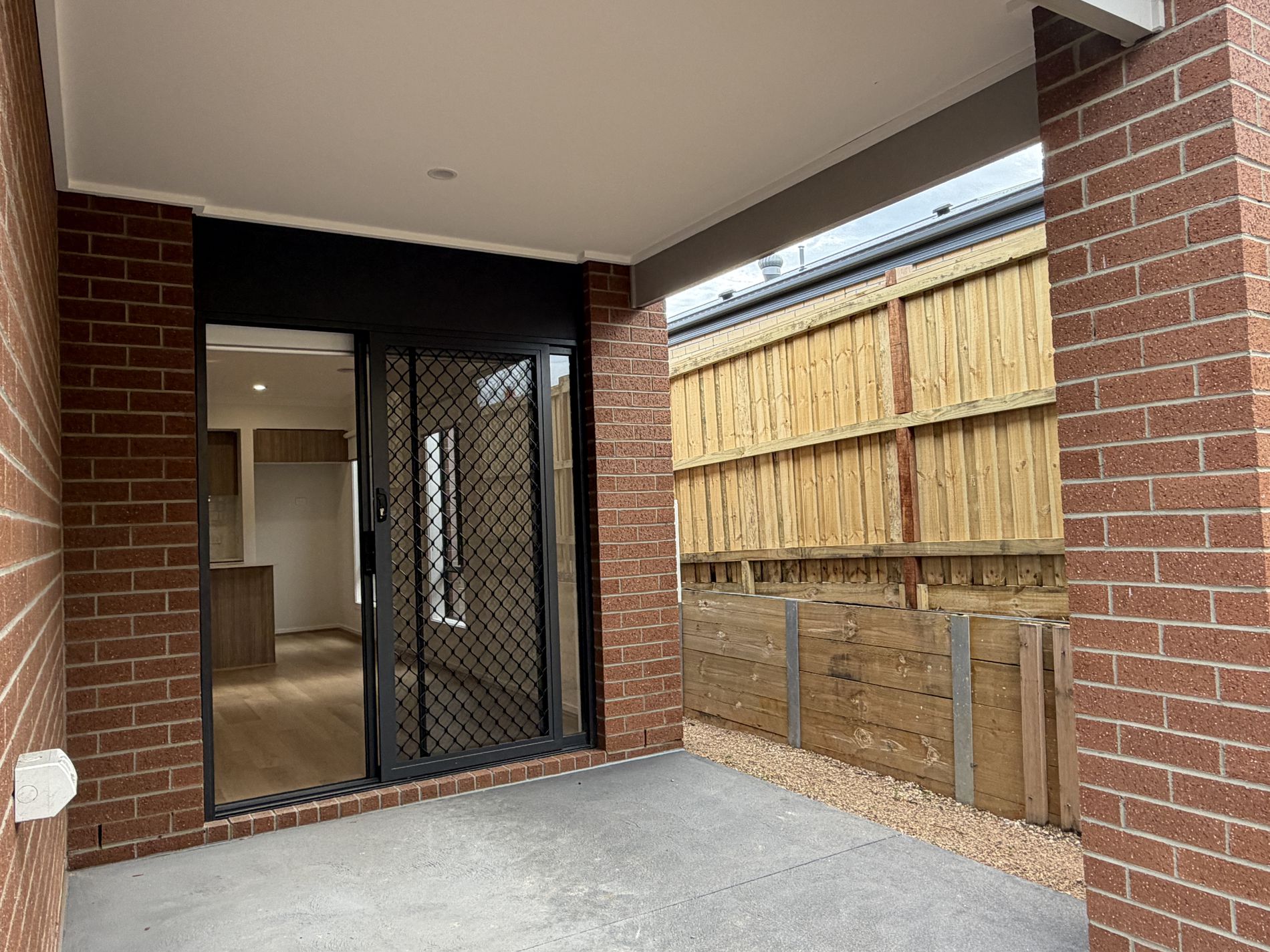 28 Rhea Drive, Leopold