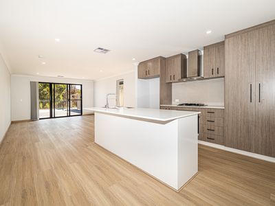3 / 13 Welford Way, Success