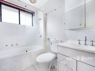 6 Manning Close, Hampton Park