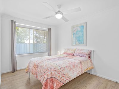 2 / 10 Greenview Close, Forster