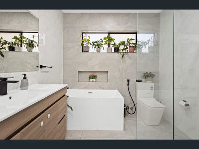 60a Princes Highway, West Wollongong