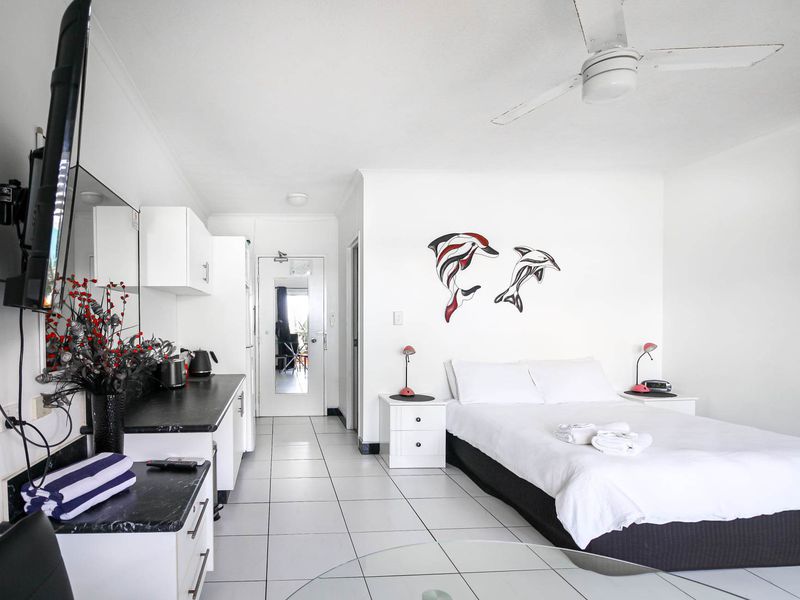 Apartment 120 / 6 Beach Road, Dolphin Heads