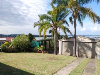 9 Inglebar Crescent, Koonawarra