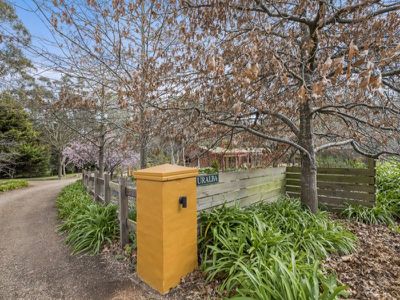 9 CLARKE STREET, Mount Macedon