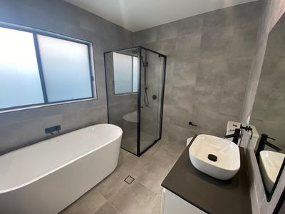 13 Landaise Rd, Austral