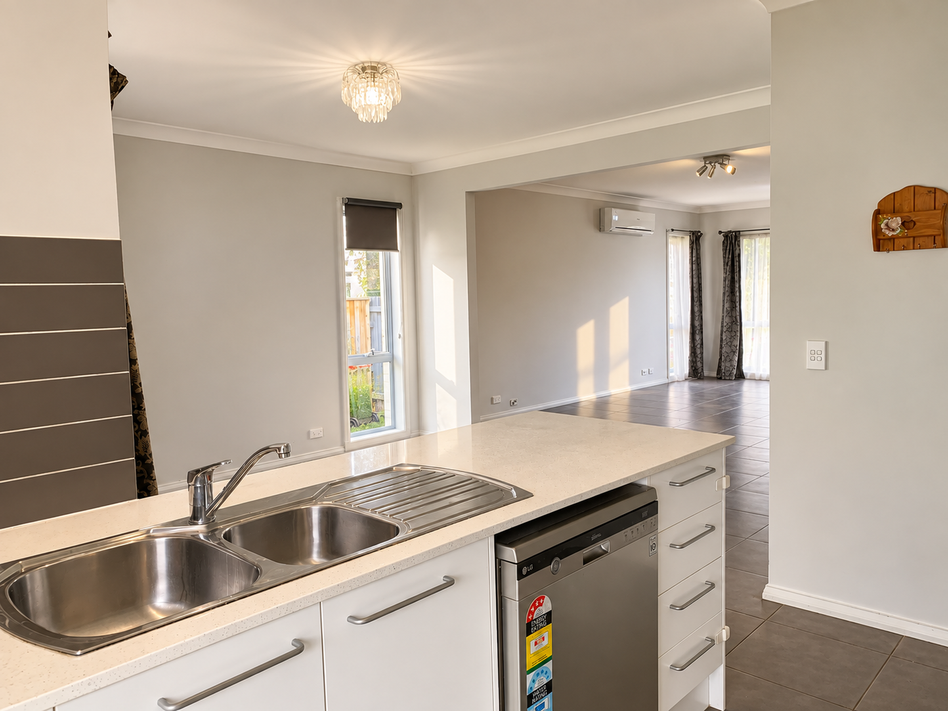 4 Donn Street, Middleton Grange