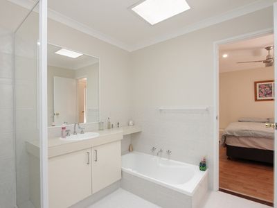 1/61 Banksia Street, Joondanna