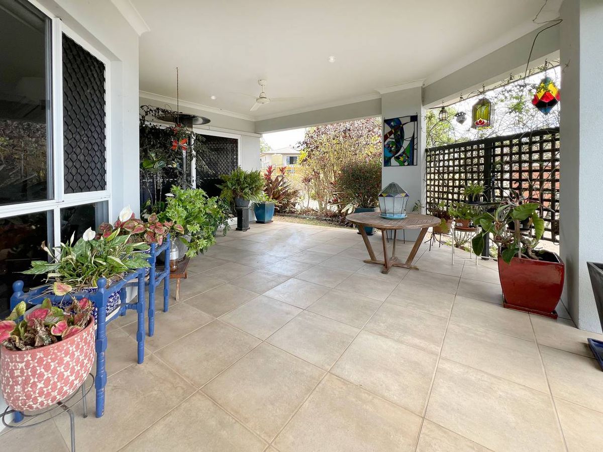 13 Moses Circuit, Atherton
