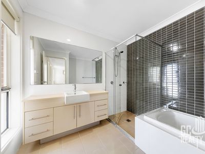 16 Northcott Avenue, Eastwood