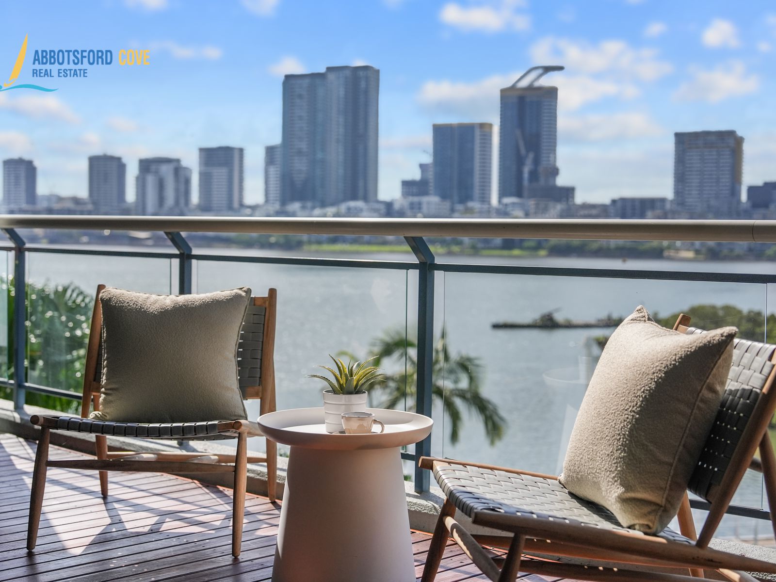 11 / 27 Bennelong Parkway, Wentworth Point