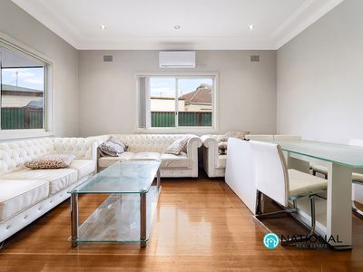 2 Waratah Street, Guildford