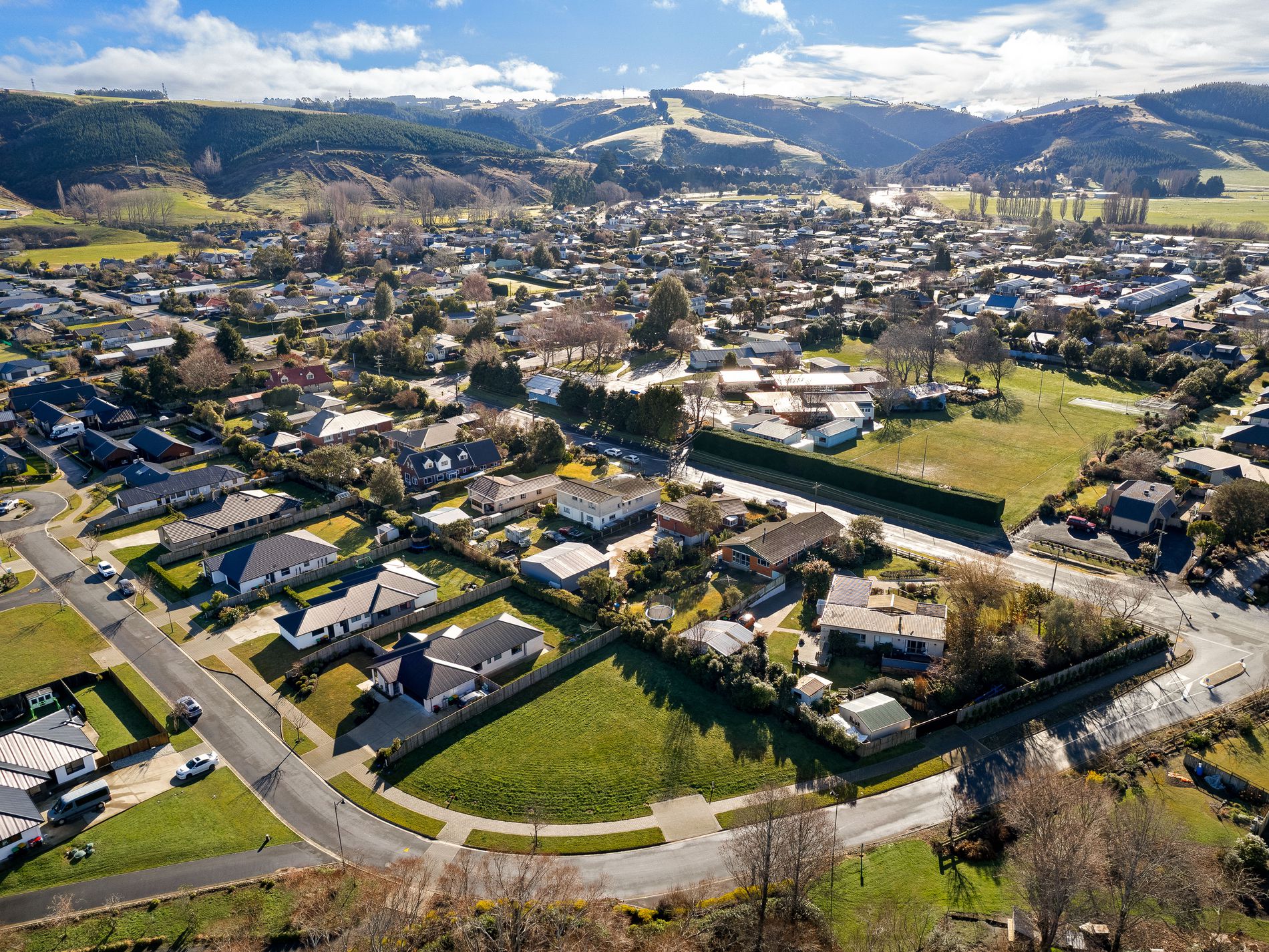 4 Three Kings Court, Outram