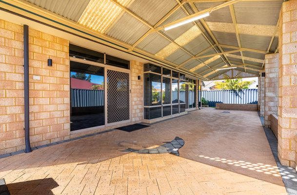 42 Achiever Avenue, Port Kennedy