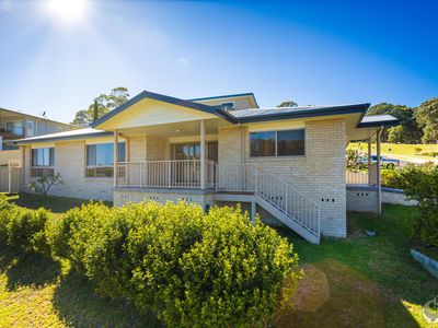 55 Warbler Crescent, North Narooma