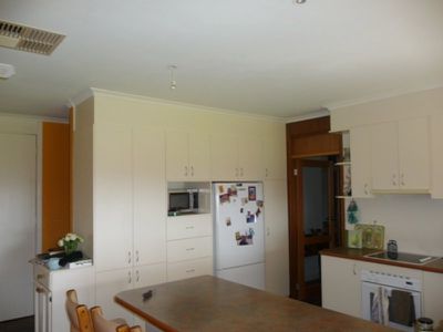 30 Bowna Park Drive, Table Top