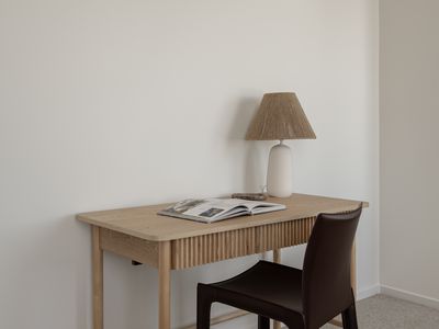 403 / 10 Railway Terrace, Mile End