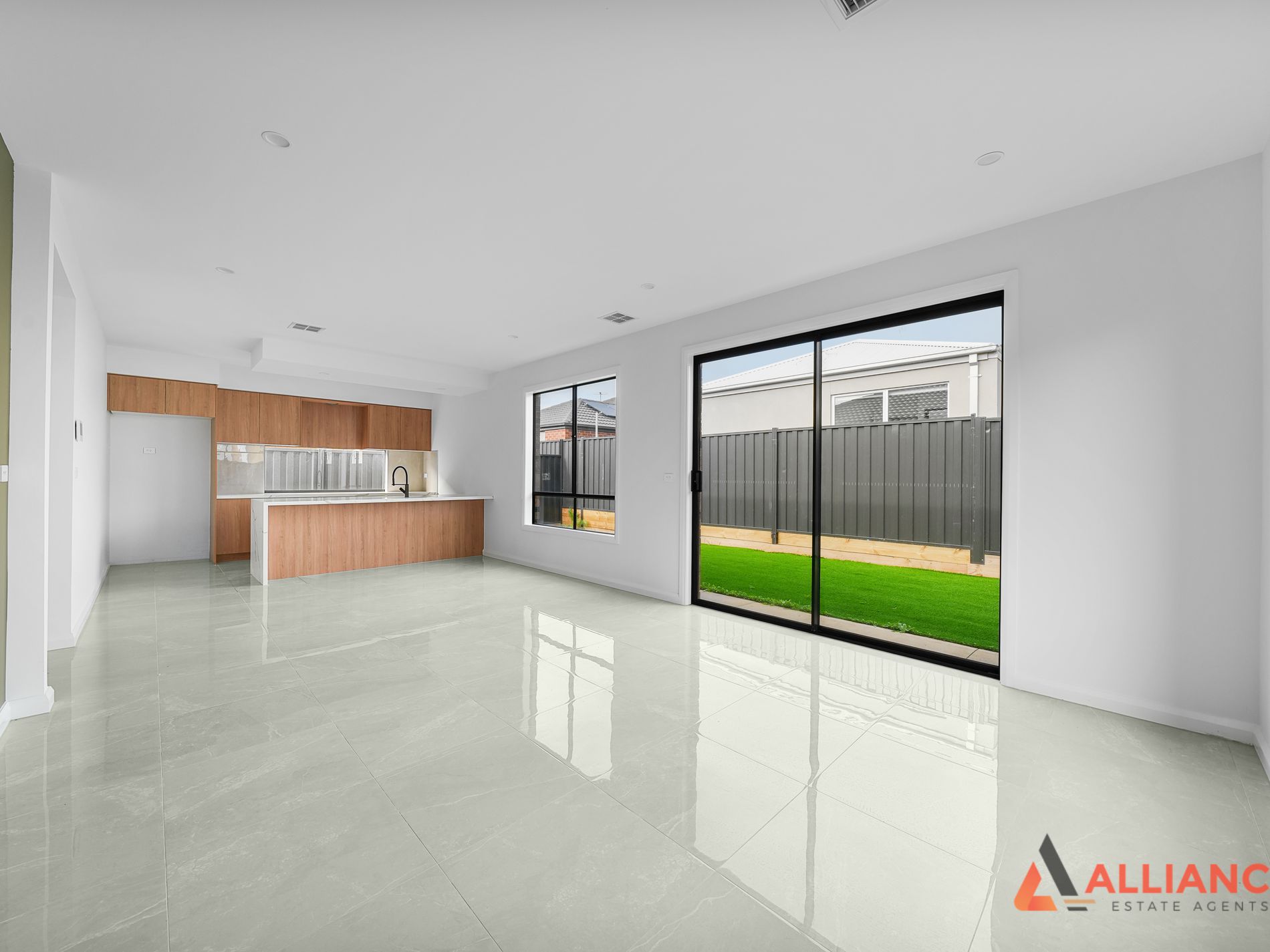 24 Cream Road, Donnybrook