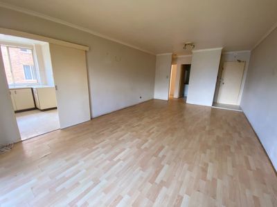 27 / 3 Riverpark Drive, Liverpool
