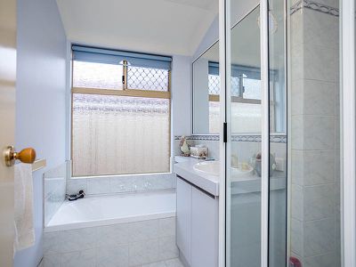 12 Aldinga Street, Kenwick