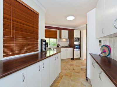 4 Ridgeway Court, Rochedale South