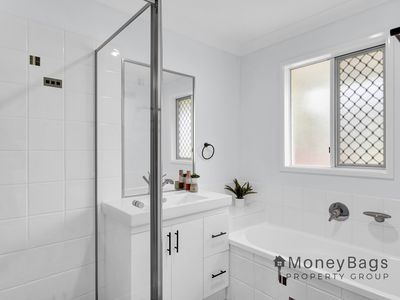 1-3 Turpentine Drive, Cedar Vale