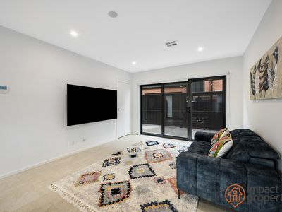 9 / 7 Buninyong Street, Watson