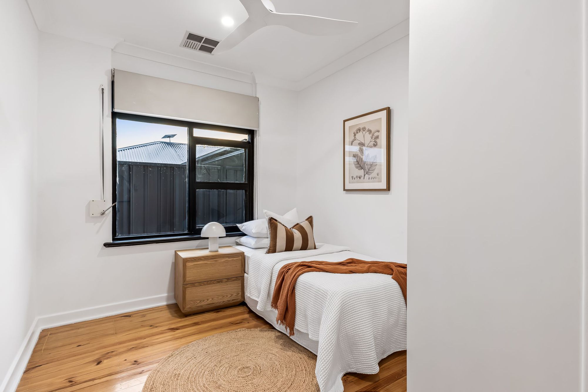 4 Woodland Road, Mitchell Park
