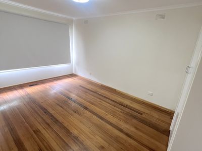 17 Crockett Ave, Craigieburn