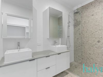 19 Penzance Circuit, Glendalough