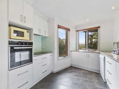 1 / 47 The Esplanade, Seymour