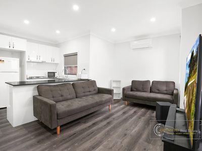 3 & 3A Tent Street, Kingswood