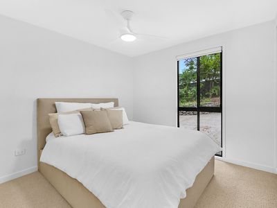 2 Eucalyptus Ave, Varsity Lakes