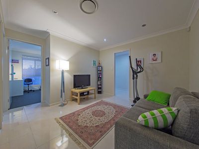 66 Higgs Circuit, Wynnum West