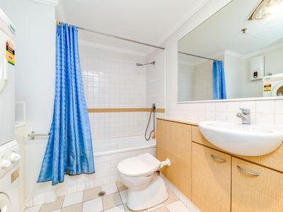 2A / 811 HAY STREET, Perth
