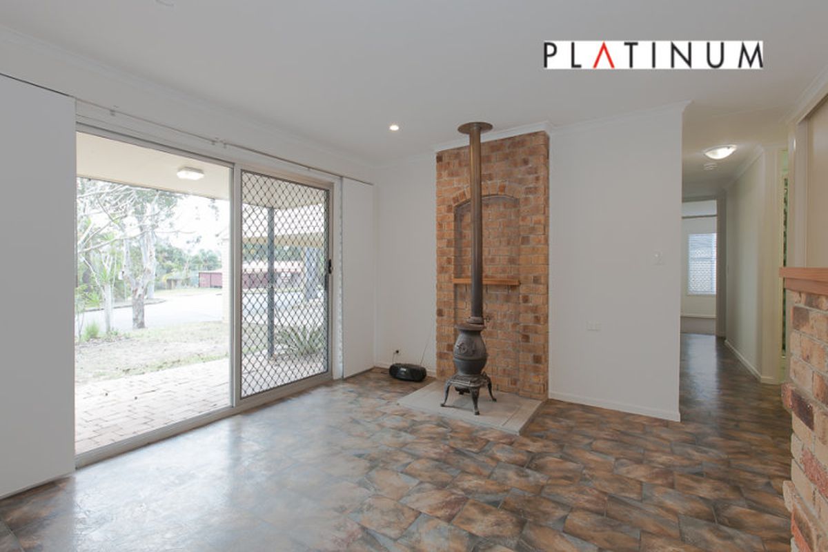 2 Apurla Court, Karana Downs