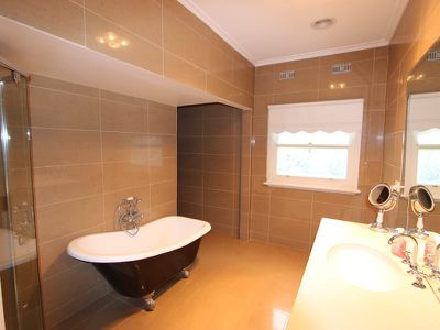 12 Vincent Avenue, Geelong