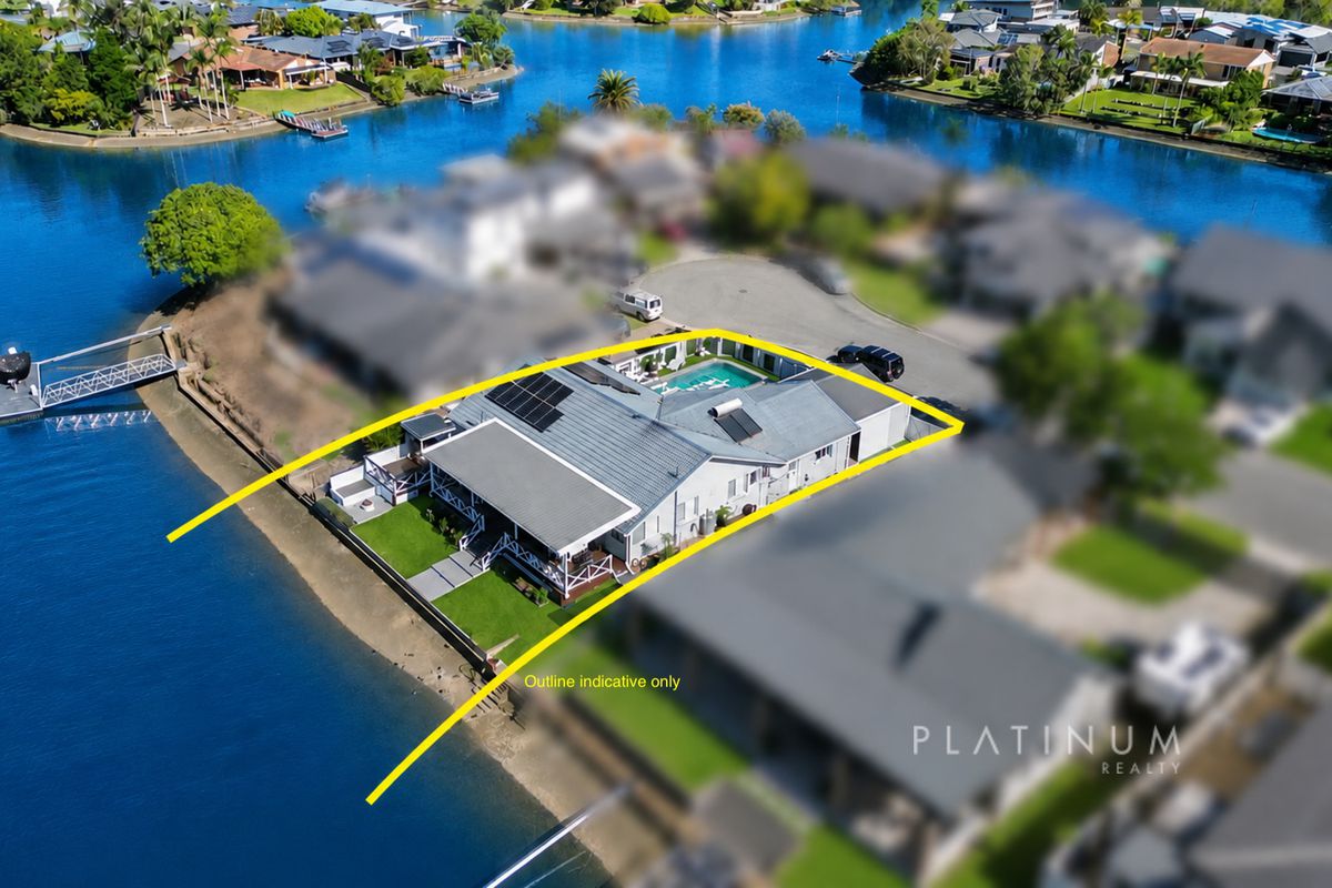 10 Spinnaker Court, Currumbin Waters