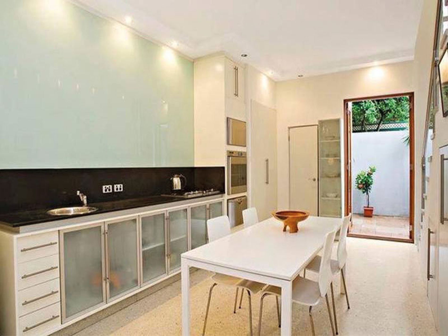 62 Garden Street, Alexandria