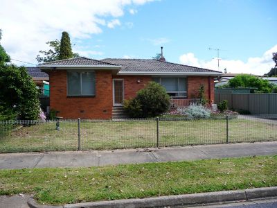 6 Tooma Street, Tallangatta