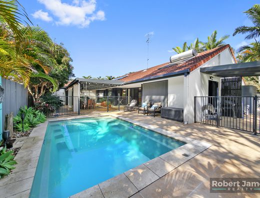UNIQUE DUAL LIVING AT ITS BEST image 23