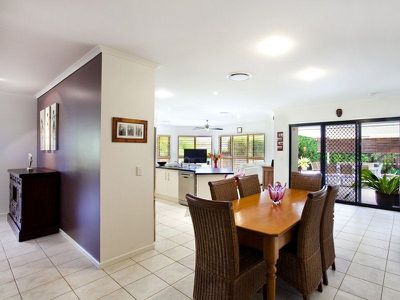 8 Noosa Banks, Tewantin