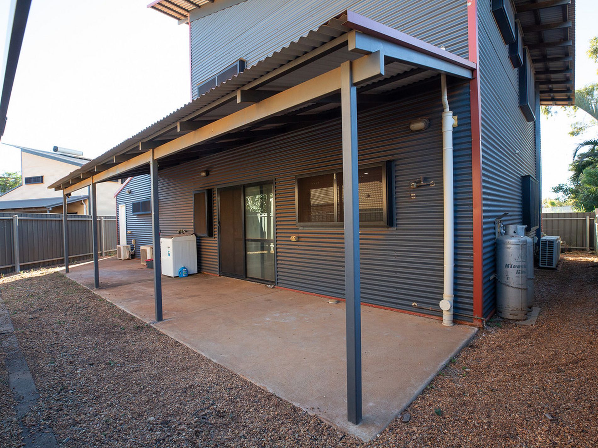 18D Somerset Crescent, South Hedland
