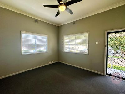 35 Kline Street, Weston