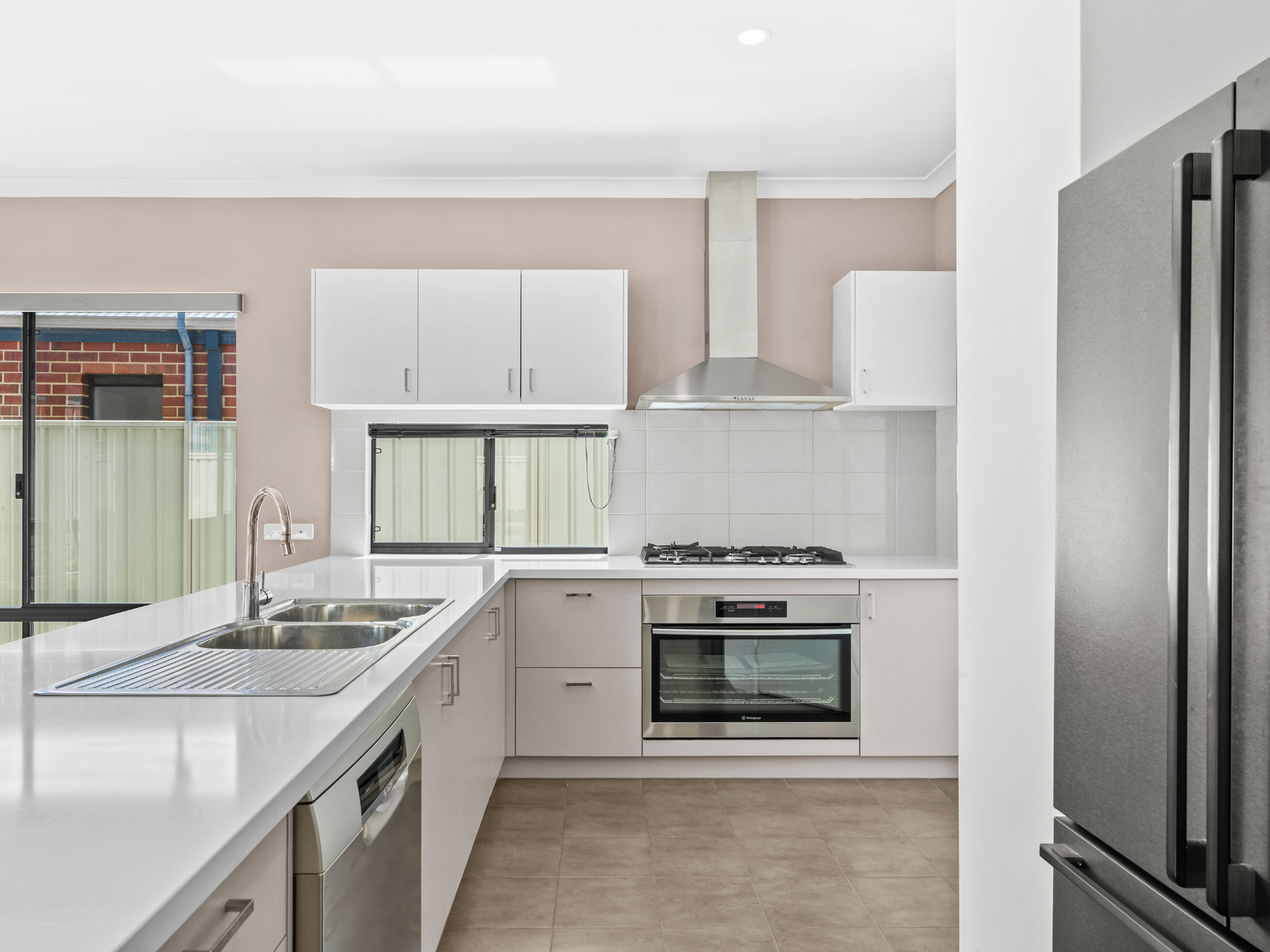 29 Mariposa Gardens, Success