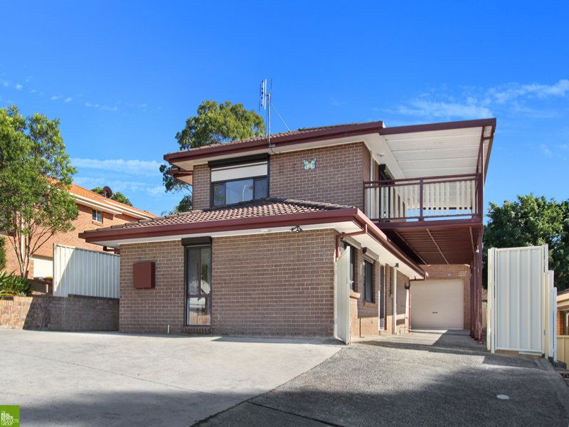 8 Serrata Place, Cordeaux Heights