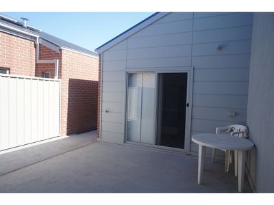 2 / 222 Baillie Street,, Horsham