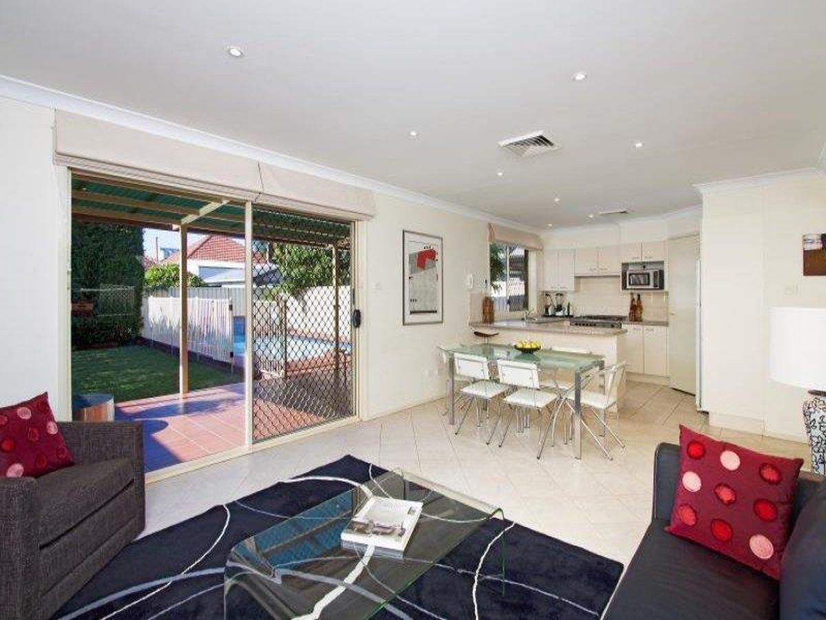 20 William St, Botany