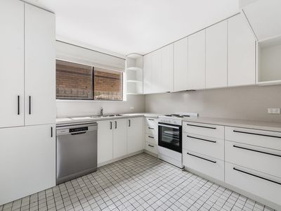 1 / 55 Cowper Street, Footscray